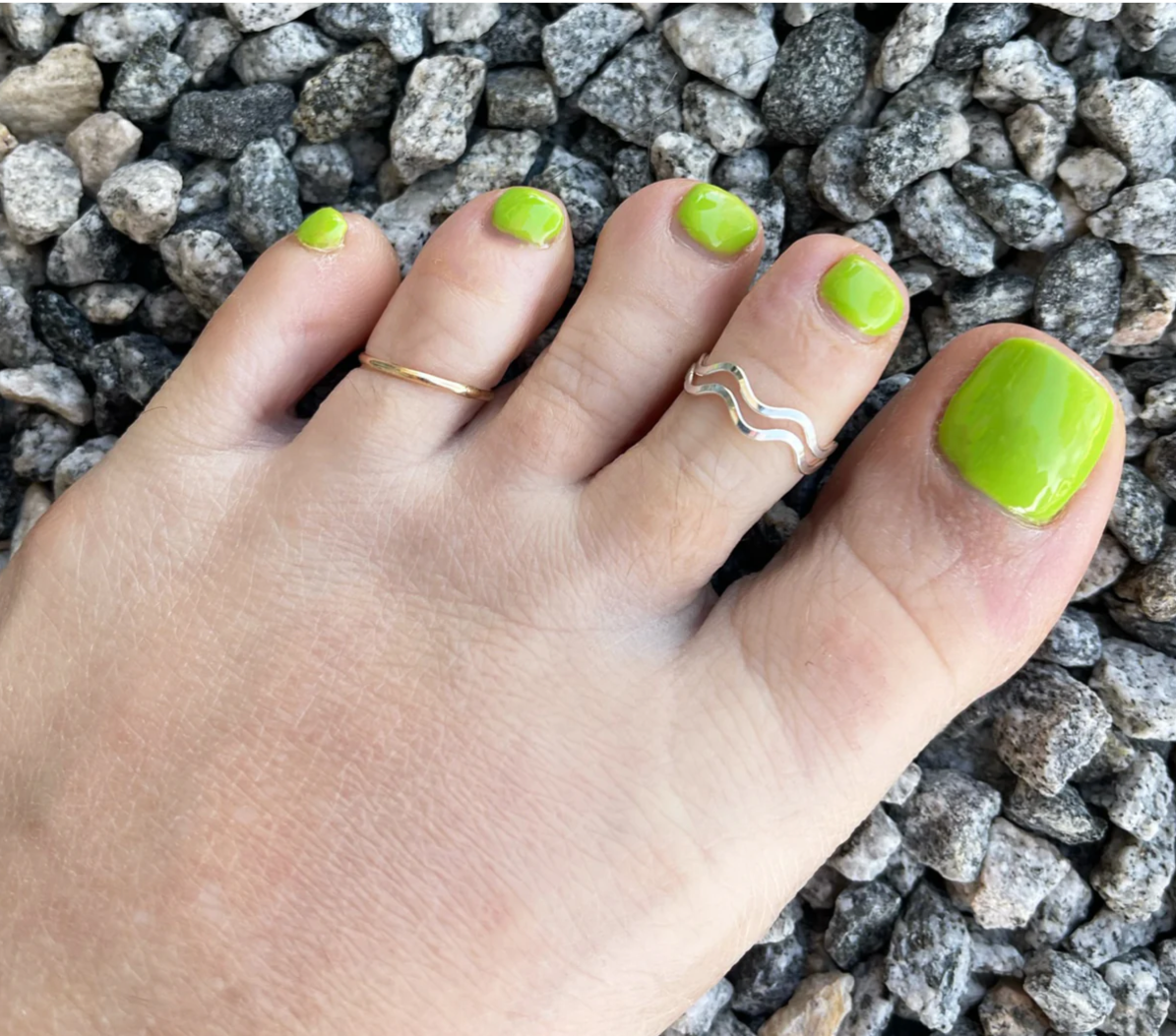 Single Wave Sterling Silver - Fitted Toe Ring